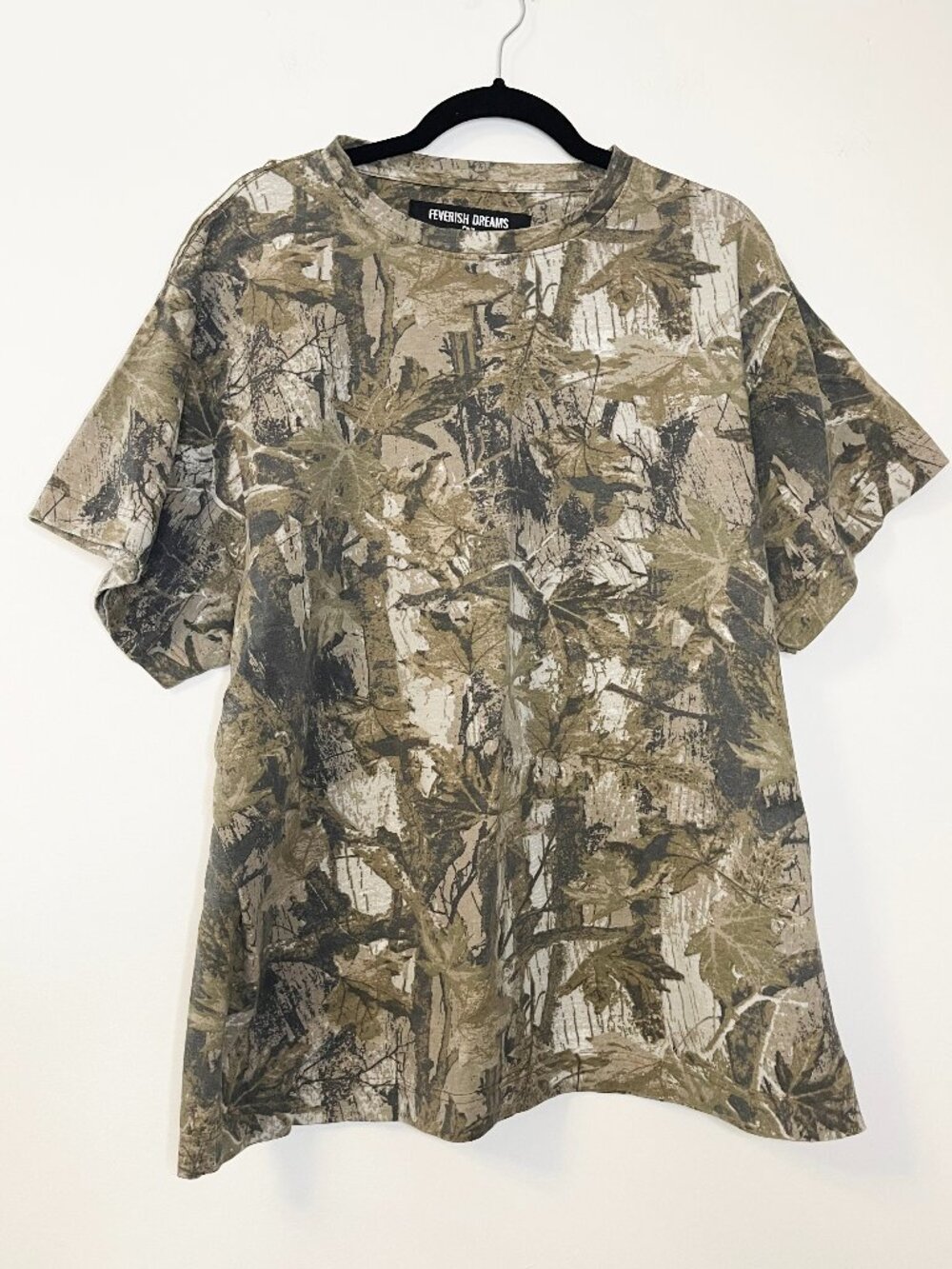 Feverish Dreams Camo T-Shirt XXL Woodland Hunting Graphic Tee 100% Cotton